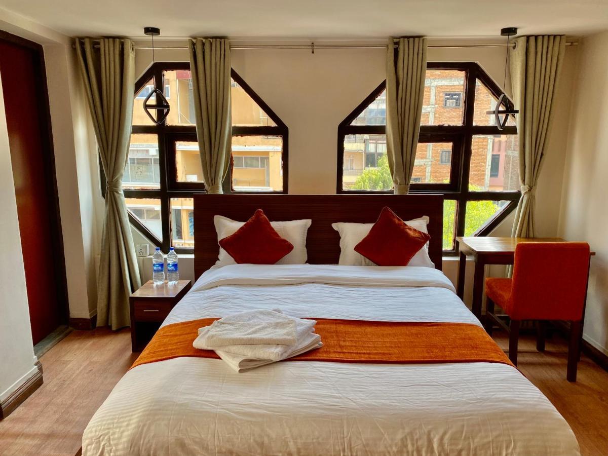 Hotel Pala Kathmandu Exterior photo