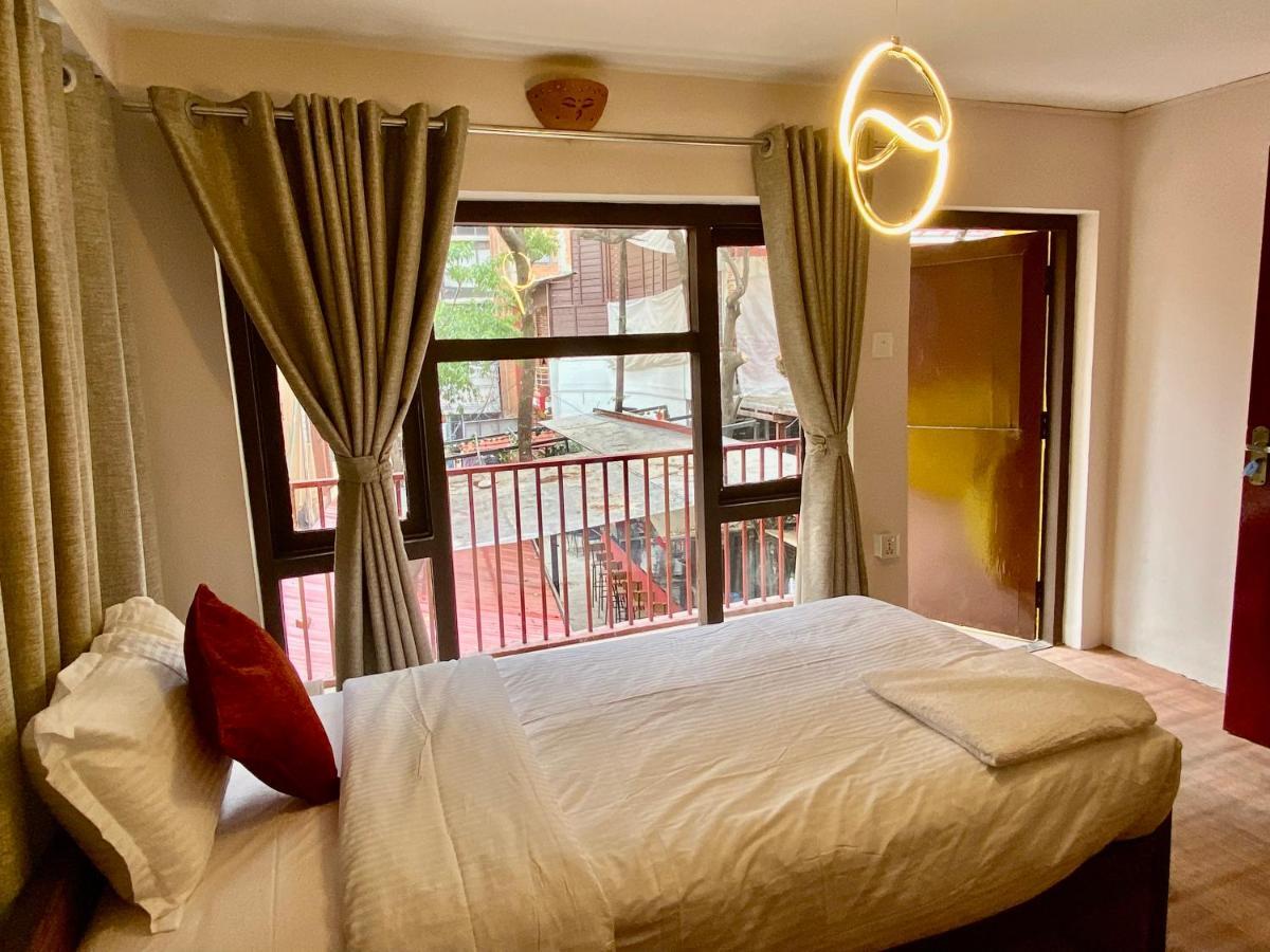 Hotel Pala Kathmandu Exterior photo