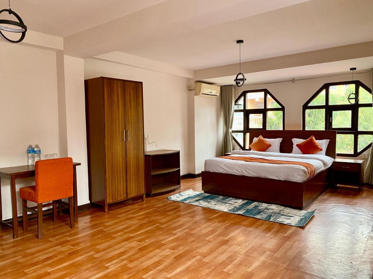 Hotel Pala Kathmandu Exterior photo
